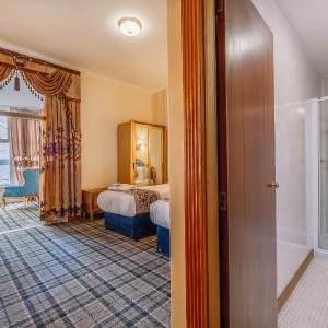 Twin Suite