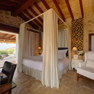 Suite with Private Pool