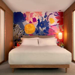 Premium King Room