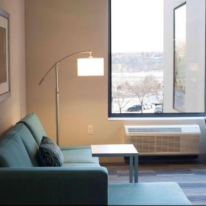 King Studio - Mobility and Hearing Access/Non-Smoking