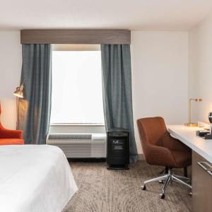 PURE Wellness King Room