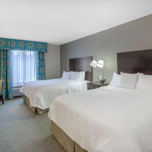 Room with Two Queen Beds - Non-Smoking