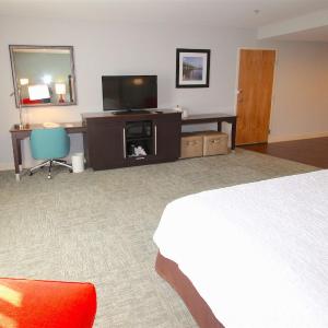 King Room - Non-Smoking