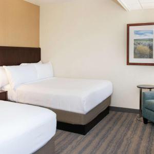Deluxe Queen Room with Two Queen Beds