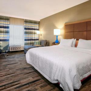 King Room - Non-Smoking