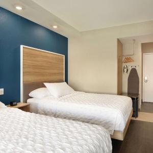 Queen Room with Two Queen Beds