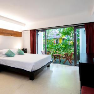 Double Room with Garden View