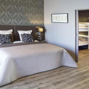Deluxe Family Suite