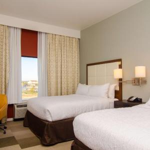 Queen Room with Two Queen Beds - Hearing Access/Non-Smoking