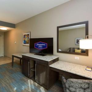 King Studio Suite - Non-Smoking