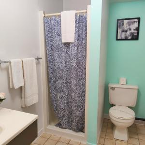 Queen Room with Spa Bath - Non Smoking