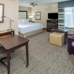 King Studio Suite - Mobility Access/Non-Smoking