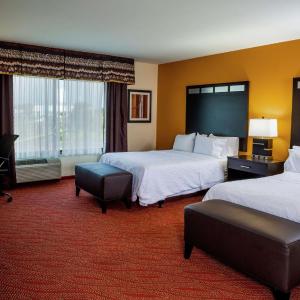 Room with Two Queen Beds - Non-Smoking