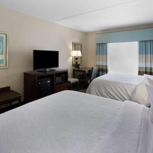Queen Room with Two Queen Beds - Hearing Access/Non-Smoking