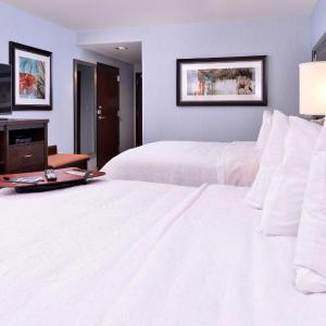 Queen Room with Two Queen Beds (4 Adults)