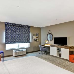 King Room with Sofa Bed - Non-Smoking