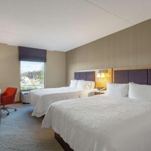 Room with Two Queen Beds - Non-Smoking