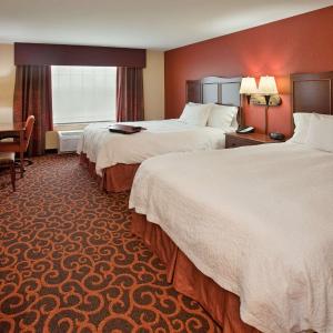 Queen Studio Suite with Two Queen Beds - Non-Smoking