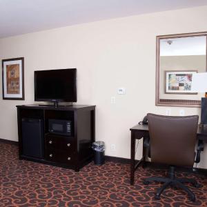 King Room with Sofa Bed - Non-Smoking