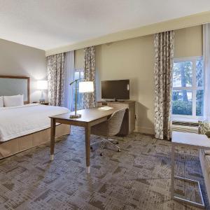 King Room with Sofa Bed - Non-Smoking