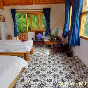 Triple Room with Mountain View