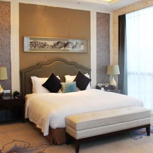 Executive King Suite with Lounge Access
