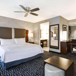 King Studio Suite - Hearing Access/Non-Smoking