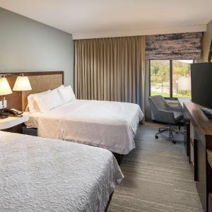 Room with Two Queen Beds - Non-Smoking