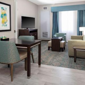 Two Bedroom Suite with One King and Two Queen Beds - Non-Smoking