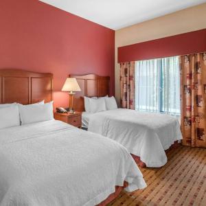 Room with Two Queen Beds - Non-Smoking