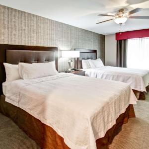 One-Bedroom Queen Suite with Two Queen Beds - Non-Smoking