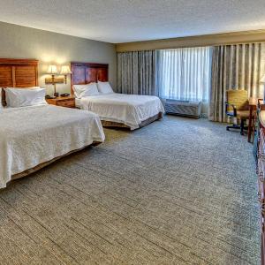 Queen Room with Two Queen Beds - Hearing Access/Non-Smoking
