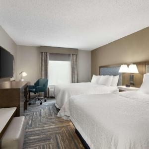Room with Two Queen Beds - Non-Smoking