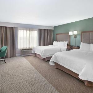 Queen Room with Two Queen Beds - Mobility Access/Non-Smoking