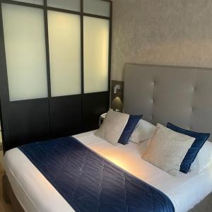 Comfort Queen Room