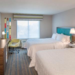 Queen Room with Two Queen Beds - Hearing Access/Non-Smoking