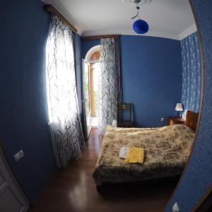 Standard Double Room with Balcony and Mountain View