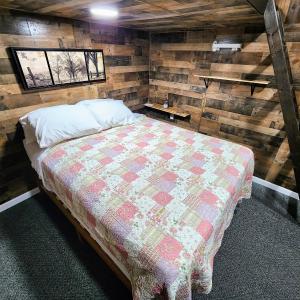One-Bedroom Bungalow