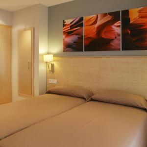 Two-Bedroom Apartment (4 Adults)