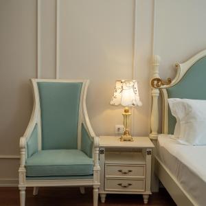 Suite with City View