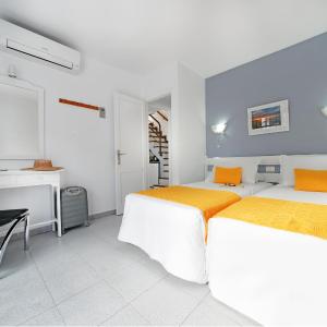 Two-Bedroom Bungalow (5 Adults)