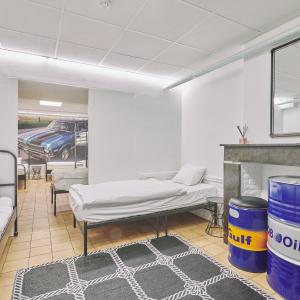 Bed in 10-Bed Mixed Dormitory Room