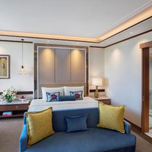 Junior Suite Pool View King Bed With One Way Airport transfer, 15% discount on F&B, Spa & Laundry