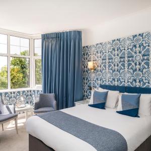 Deluxe Double Room with Garden View