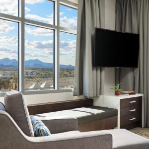 One-Bedroom King Suite with Balcony