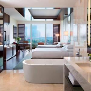 Deluxe Double, Guest room, 2 Double, Lake View