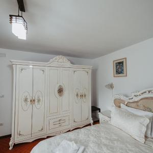 Queen Room with Balcony