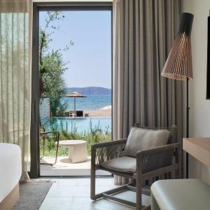Escape Agora Beachfront Infinity 1-bed Suite