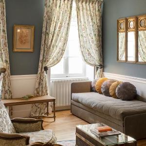 Suite - Private House