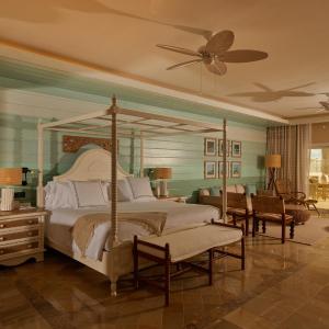 Family Junior Suite with Plunge Pool (2 Adults)